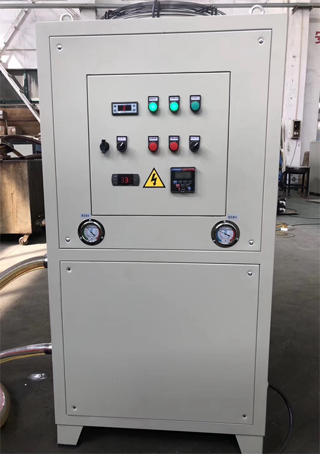 制冷加熱兩用油冷機 制冷加熱兩用油冷機